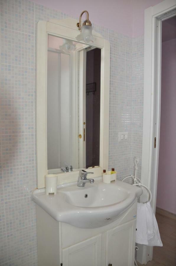 Il Grifo Hotel Sabaudia Ngoại thất bức ảnh